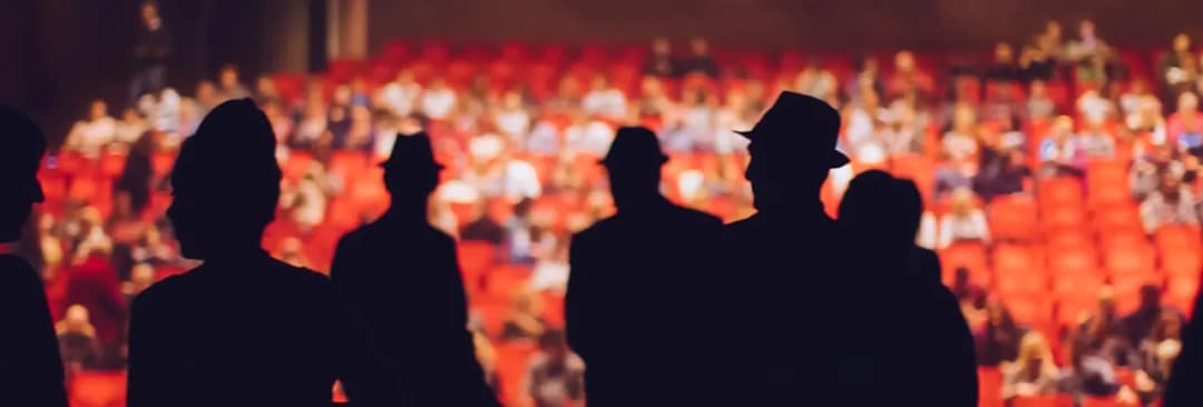 Ile zarabia aktor w teatrze? Zaskakujące różnice w wynagrodzeniach