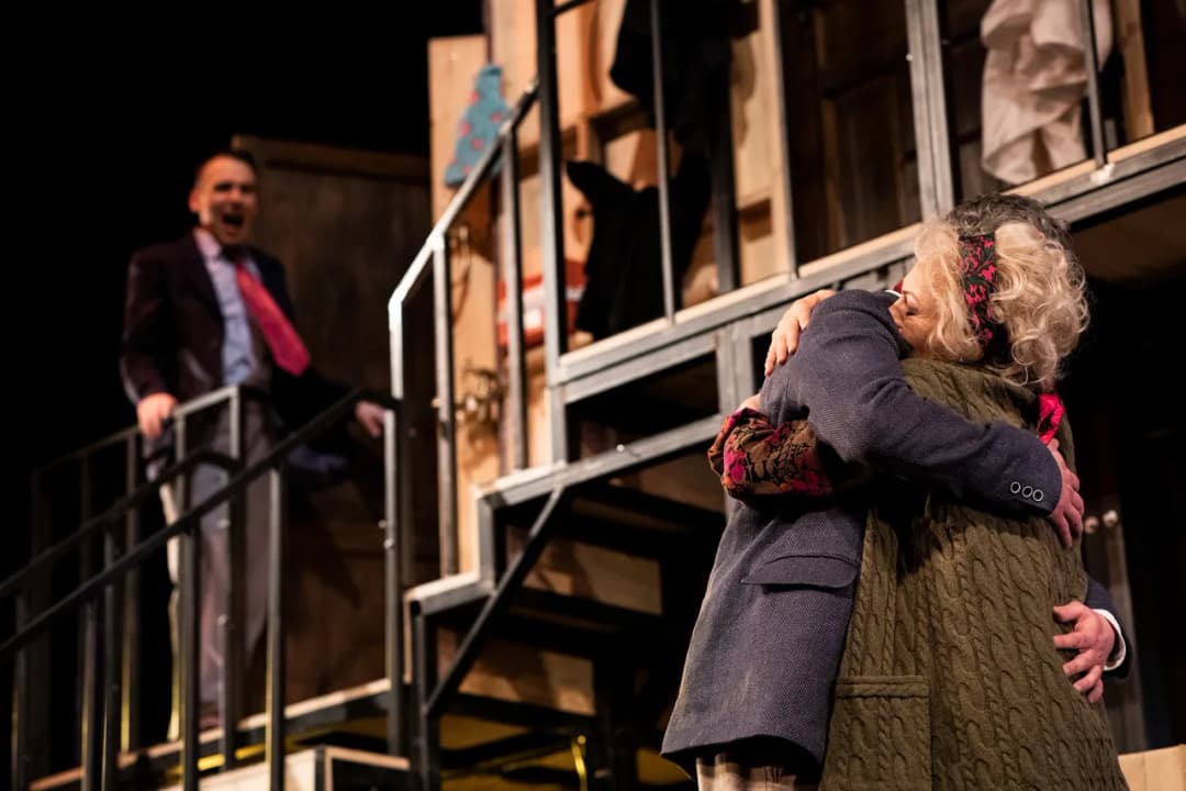 Czego nie widać w Teatrze Osterwy – fascynujące kulisy i recenzje