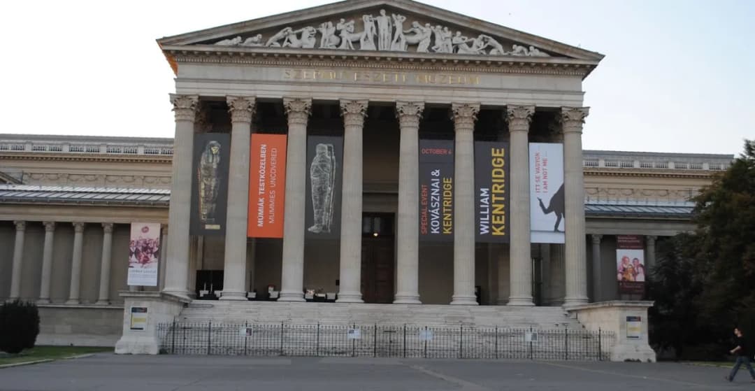 Muzeum Sztuk Pięknych w Budapeszcie: Co warto wiedzieć przed wizytą