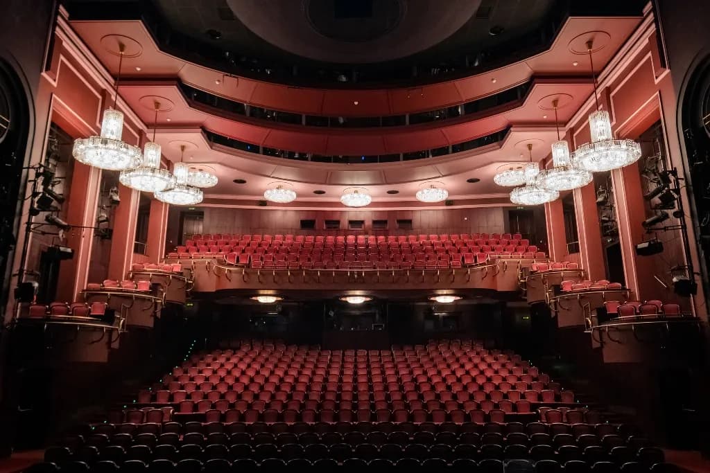 Teatr narodowy balet: historia, spektakle i wyjątkowe wydarzenia