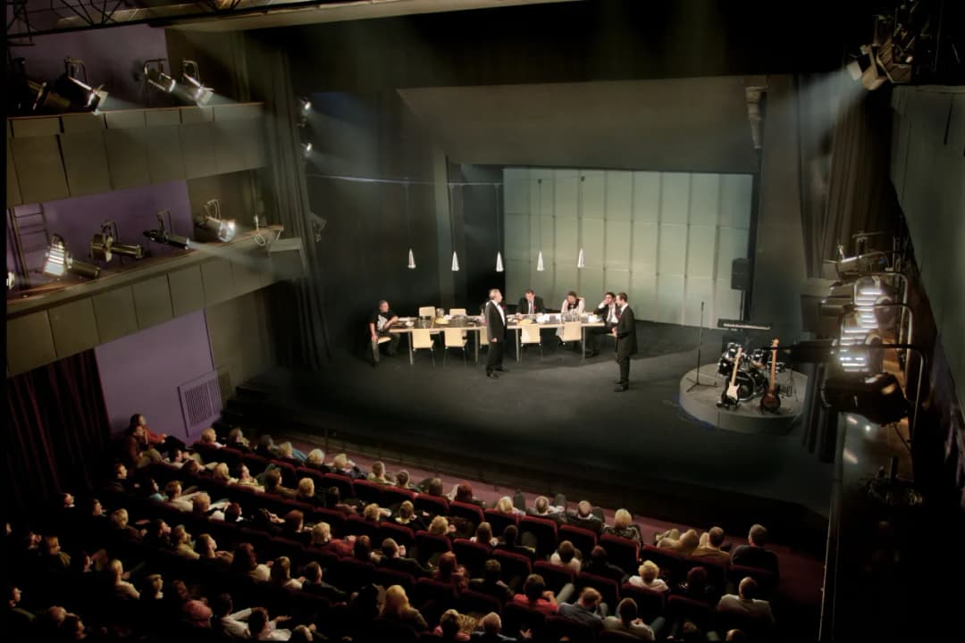 Teatr Bagatela: Loża czy balkon? Porównanie widoków i doświadczeń